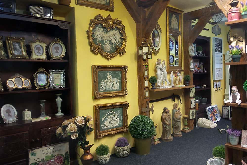 interier kamennej predajne nostalgia shop