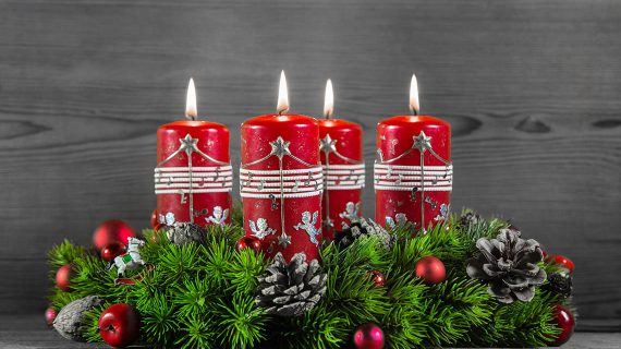Adventný veniec