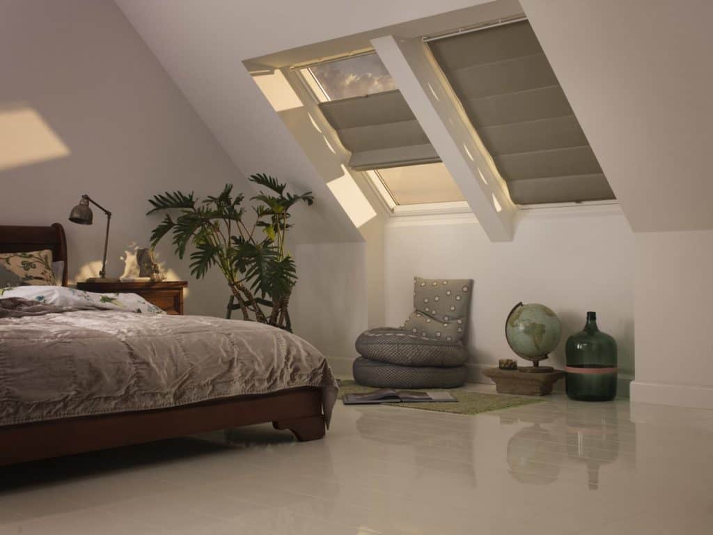 VELUX Rímske rolety na strešné okná