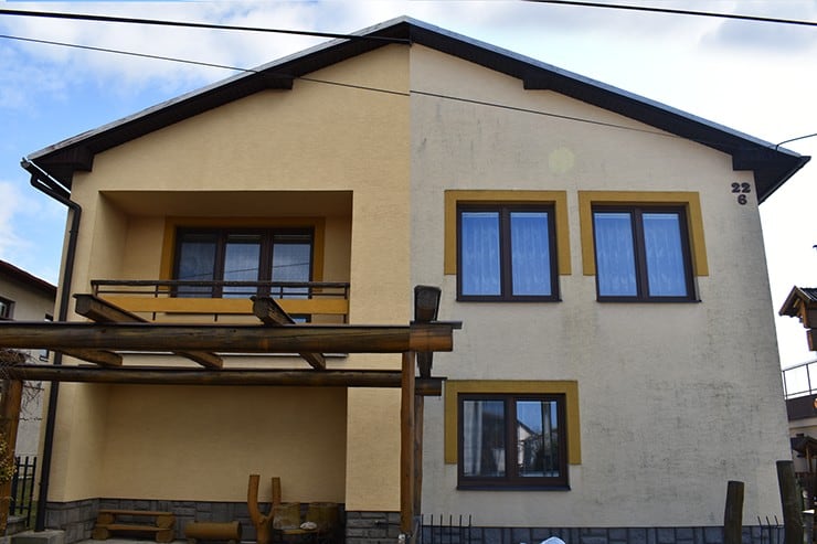 Čistenie fasády pred a po