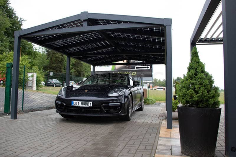 Prístrešok pre auto solárny